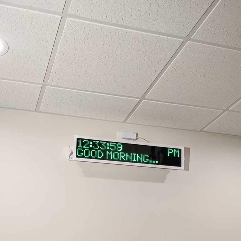 Wireless LED Message Board - VNS1620 (31" Wide) - Image 3