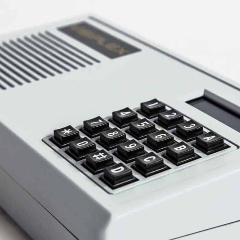 Digital Alarm Controller - VS1810 - Image 3