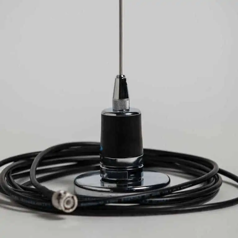 Magnetic Mount Antenna, Indoor/Outdoor - VS638 - Image 3